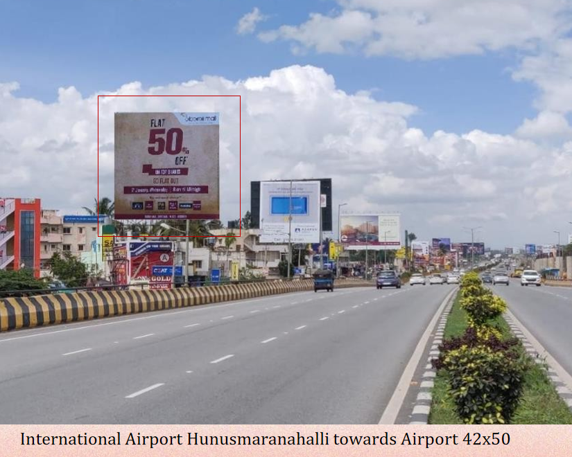 Bangalore  - International Airport Hunusmaranahalli towards Airport
