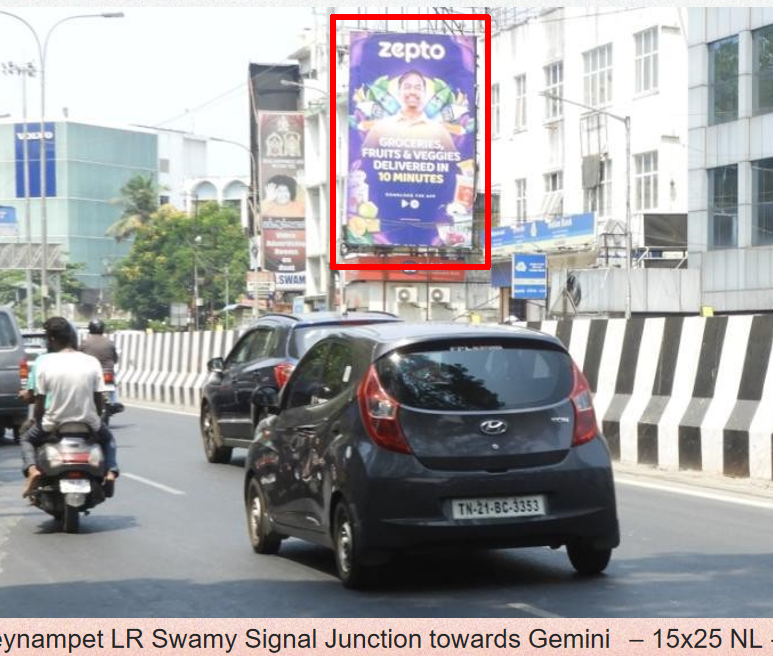 Chennai - Teynampet LR Swamy Signal Junction towards Gemini 